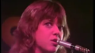 Suzi Quatro - She's In Love With You ( Music Video)