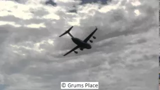 Avalon Air Show 2015 C-17 Globemaster Fly-by