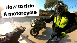 Learn to ride a motorcycle on a Yamaha r6