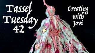 Tassel Tuesday 42 - Making a Flamingo Tassel - #tasseltuesday