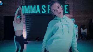 Taylor Hatala ,Kaycee Rice ,Mallory Jul ,"Milkshake" Kelis , Hamilton Evans choreography