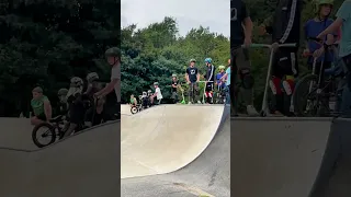 Good Vibes and Bikes make a Good Day! 🙌🎉 #bmx #skatepark #ride