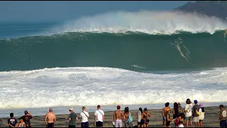 WAVES OVER 20 FEET | Surfing XXL Puerto Escondido