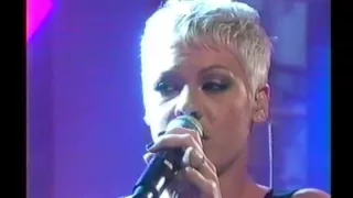 P!nk - Me & Bobby McGee Live on The Today Show 2007