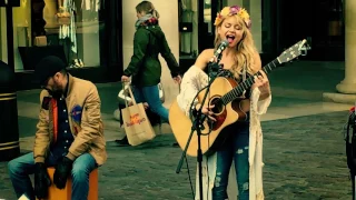 Sammie Jay Street Performer singing Man's World and Falling Mashup