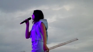 Dua Lipa - Blow Your Mind (Europa Plus Live, Moscow, 29.07.2017)