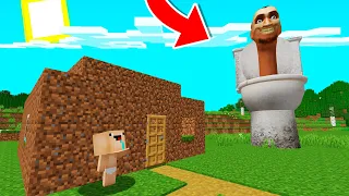 BEBE NOOB VS SKIBIDI TOILET GIGANTE A FUERA DE SU CASA EN MINECRAFT TROLL + ROLEPLAY