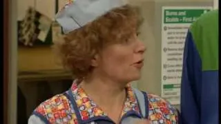 Dinnerladies - Series 1 - Episode 2 - Part 3