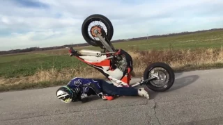 Epic Supermoto Crashes 2017