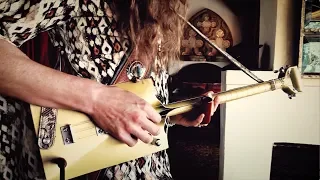 March of the Golden Shovel | Crankin it Up on the 3-String Shovel Guitar!