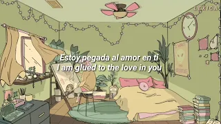 Melanie Martinez - Glued (Sub. Español + Lyrics)