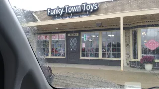 TOY HUNT AT FUNKYTOWN TOYS! LET'S GET FUNKY!