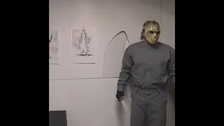 Kane Hodder / Jason Voorhees breaks a wall