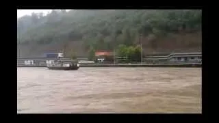 Hochwasser Unglück auf Neckar...Flood disaster on the Neckar