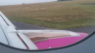 wizzair Airbus A321 Take off Budapest-