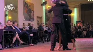 Lucila Segura  y Lautaro Cancela.  Bailando un vals "Recuerdo".