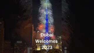 Dubai Welcomes 2023 / Burj Khalifa / Fire Cracker Show Burj Khalifa / Dubai /2023 #shorts #short