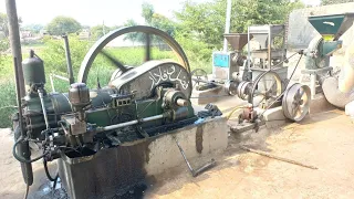 Old Black Desi Diesel Engine Amazing Starting Working With Floor Mill || Srart up 22hp Old Engine