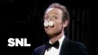 Michael Davis Juggles Ping Pong Balls - Saturday Night Live