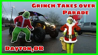 Grinch Takes Over Christmas Parade Dayton, OR