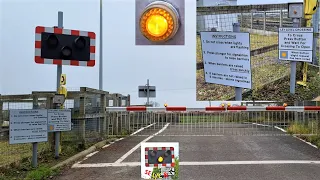 (Request Crossing) Ley Level Crossing, Gloucestershire