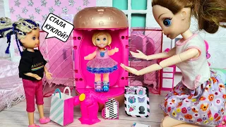 I'M A DOLL😲 Katya and Max are A FUN FAMILY! Funny BARBIE DOLL Stories DARINELKA TV