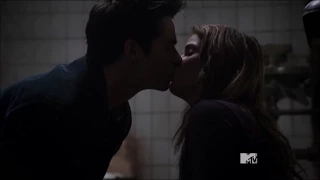 Stiles And Malia kiss