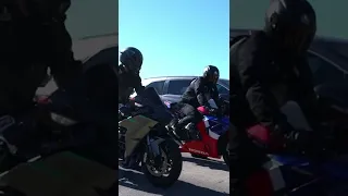 💚Kawasaki Ninja H2 vs Honda CBR1000RR-R Fireblade SP ❤️#kawasakininjah2 #hondacbr1000rr #h2  #short