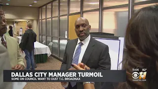 Supporters of embattled Dallas city manager rally in support