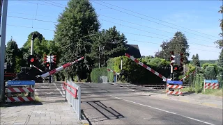 Spoorwegovergang Houthem-St. Gerlach / Dutch railroad crossing