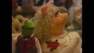 Muppet Family Christmas Carols