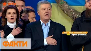 Кандидаты Зеленский и Порошенко завершают гимном дебаты 2019