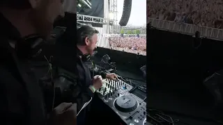 Benny Benassi playing 'Satisfaction' in USA