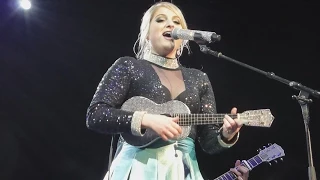 Meghan Trainor- "Title"- live at Luna Park, Sydney 2015.