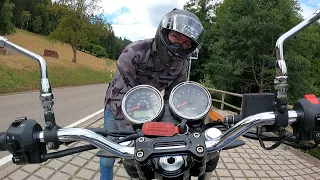 Moto Guzzi V7 Special onboard