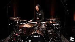 Emmanuelle Caplette Plays Stevie Wonder (Master Blaster & Higher Ground)