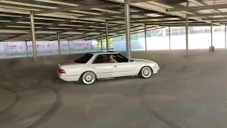 Toyota Mark 2 GX81 Drift