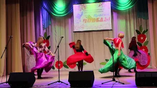 Цыганский танец от девушек из Елбанки. ВИДЕО