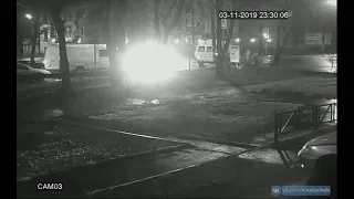 Фельдшера выбросило из машины: опубликовано видео ДТП со скорой на трассе М-10 в Тверской области