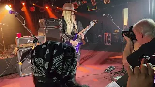 Orianthi Sharp Dressed Man The Token Lounge Westland Michigan 11/17/23 @OfficialOrianthi