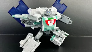 Do We Really Need This ?! Transformers LEGACY United Origins Wheeljack Chefatron Review