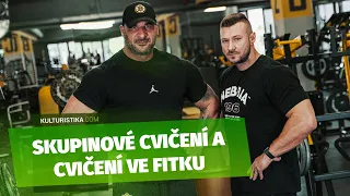 Skupinové cvičení a cvičení ve fitku | Dosáhnu stejného výsledku?