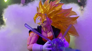 Kong Studios: KO 25 Super Saiyan 3 Vegito EX Action Figure Review