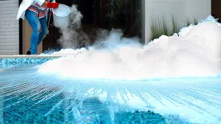 Verter Nitrógeno Líquido En Una Piscina / Quebrar Cosas Congeladas En Slow Motion