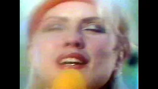 Blondie - Heart of glass ( Plattenküche German TV 1978 Audio Remastered Into Live In Dallas 1980 )