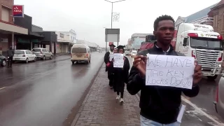 'Hire me‚ I am qualified' - Desperate graduates picket for jobs