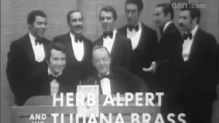 What's My Line? - Vince Lombardi; Herb Alpert; PANEL: Sue Oakland, Tony Randall (Jan 22, 1967)