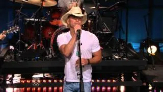Kenny Chesney - Come Over (The Tonight Show 2012-07-12)