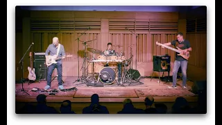 Oz Noy Trio - Twisted Blues (Live with Dennis Chambers and Jimmy Haslip)