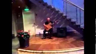 Unreal Guitarist (CRUISE)